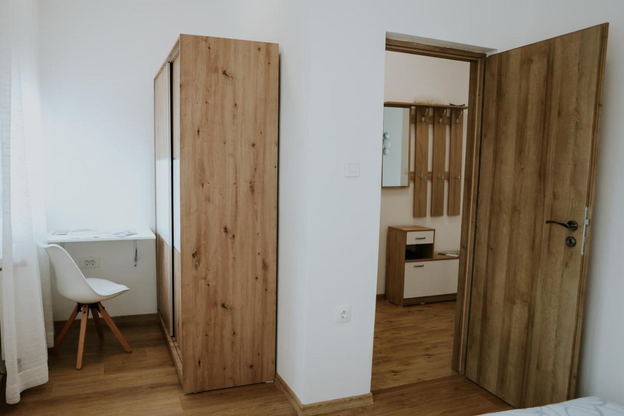 Nikola Apartment Gospic